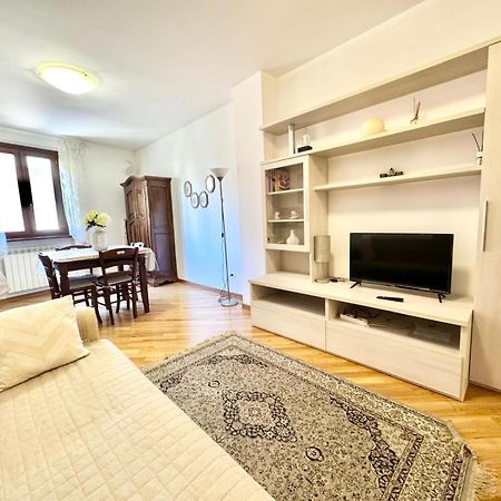 Tra I Due Ponti Apartment Rieti Bagian luar foto