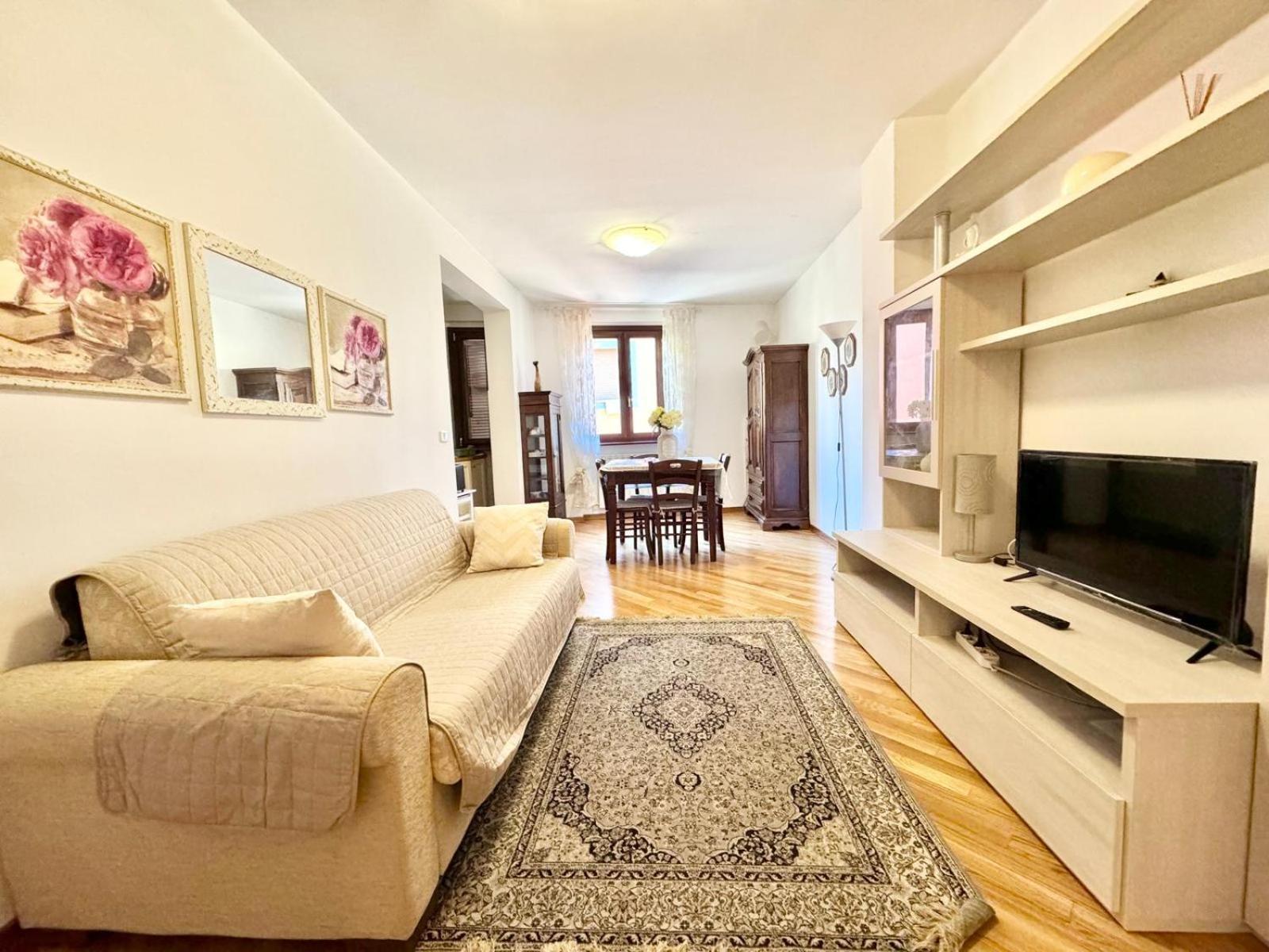 Tra I Due Ponti Apartment Rieti Bagian luar foto